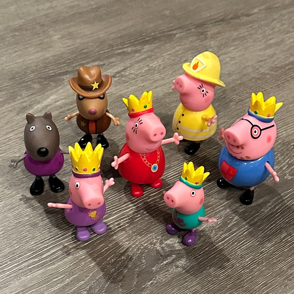 Peppa Pig Play/ Toy Figures